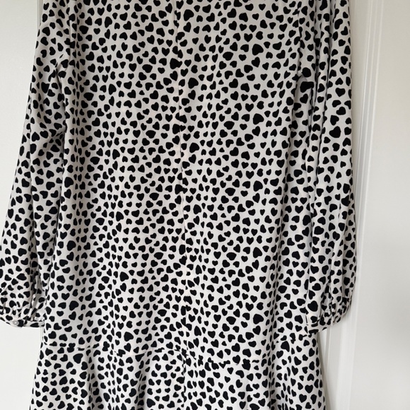 Loft Heart Pattern Dress - Picture 2 of 10